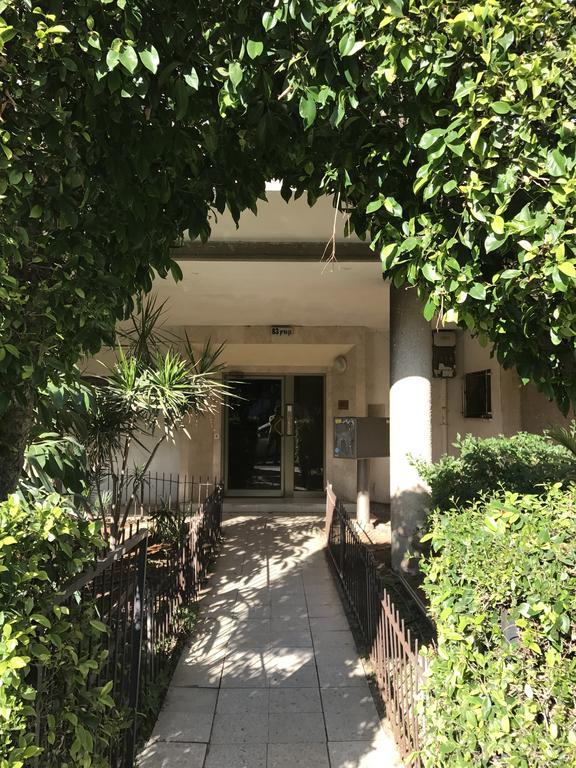 Ben Gurion 83 Lägenhet Tel Aviv Exteriör bild