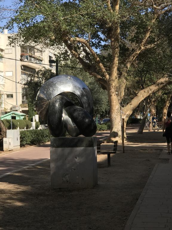 Ben Gurion 83 Lägenhet Tel Aviv Exteriör bild