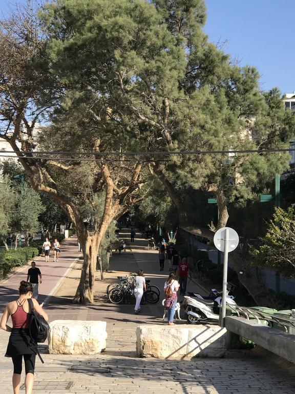 Ben Gurion 83 Lägenhet Tel Aviv Exteriör bild